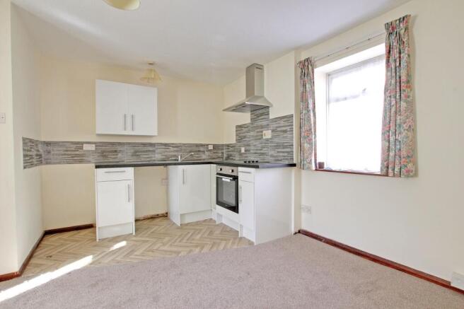 Kitchen / Living Area