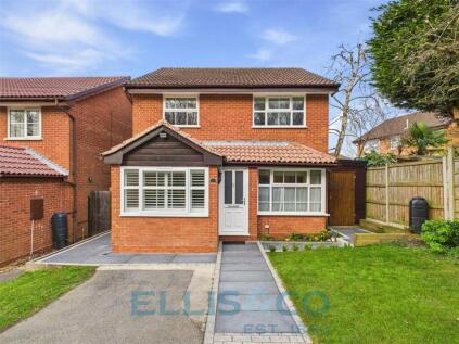 Silver Close, Tonbridge, Kent, TN9