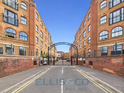 Whitefriars Wharf, Tonbridge, Kent, TN9