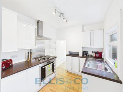 Pembury Grove, Tonbridge, Kent, TN9