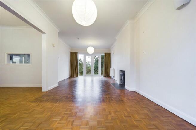 Living/Dining Room