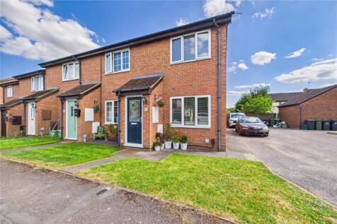 Flodden Drive, Calcot, Reading, Berkshire, RG31