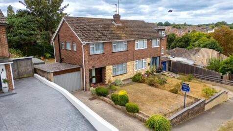Pierces Hill, Tilehurst, Reading, Berkshire, RG31