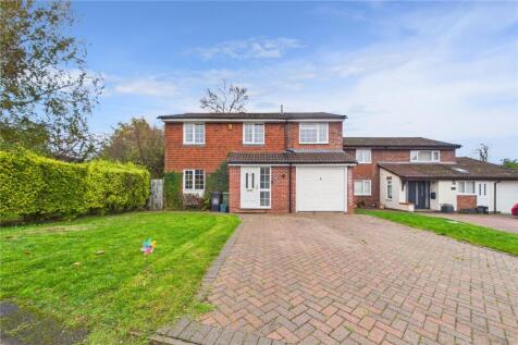 Hawkesbury Drive, Calcot, Reading, Berkshire, RG31