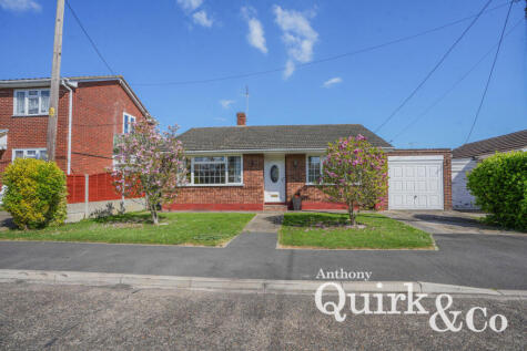 Hallet Road, Canvey Island, SS8