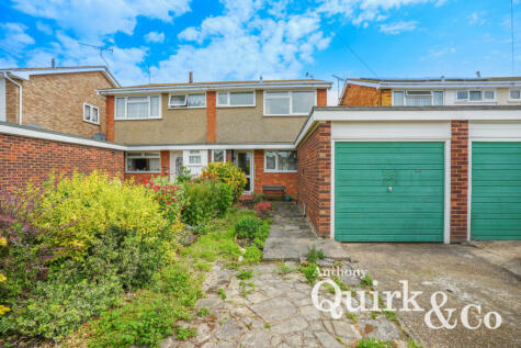 Thisselt Road, Canvey Island, SS8