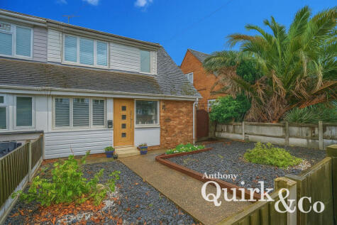 Cedar Road, Canvey Island, SS8