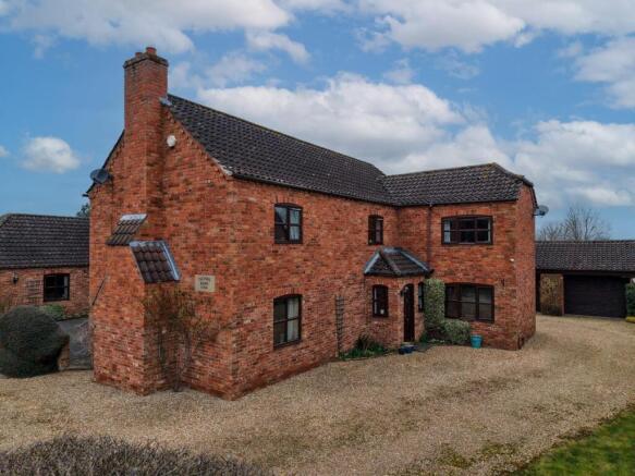 TUCKER BARN_DRONE PHOTO.jpg
