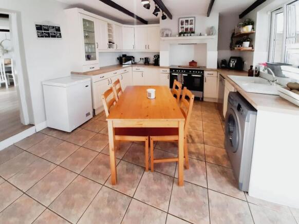 a8ca2749-WhatsApp 20Image 202025-03-13 20at 2014.4