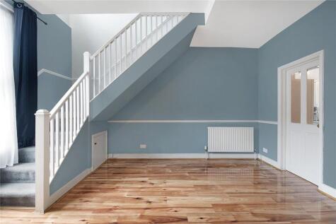 St. Mary Road, Walthamstow, London, E17