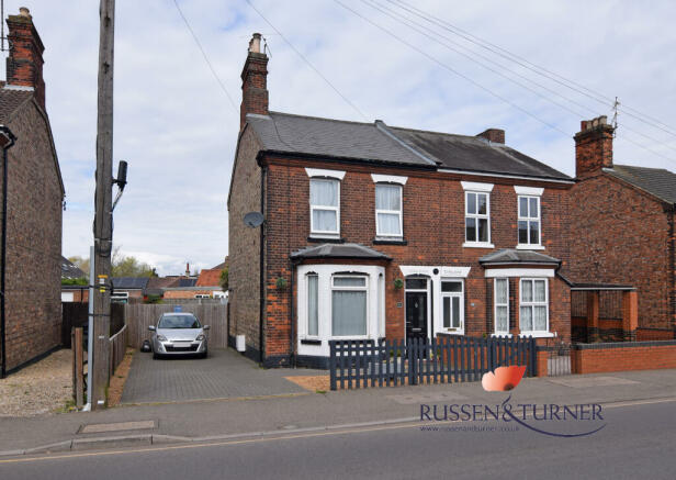 3 bedroom semi detached house for sale in Tennyson Avenue King s