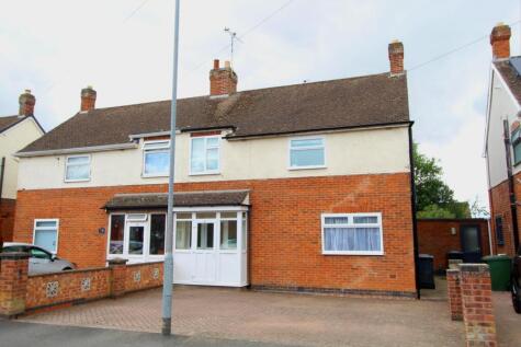 Feilding Way, Lutterworth, LE17