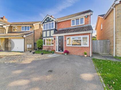 Thistledown Drive, Ixworth