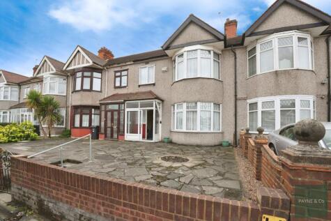 Eastern Avenue, Ilford, IG4