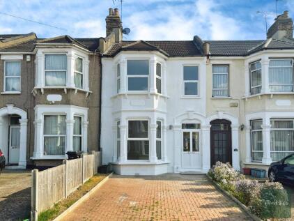 Endsleigh Gardens, Ilford, IG1