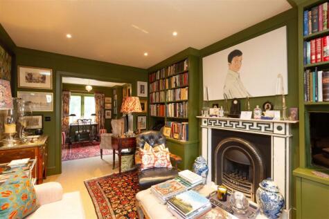 22 St. Julians Crescent, Shrewsbury, SY1 1UD