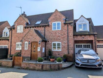 2 Darby Court, Wall-Under-Heywood, Church Stretton, SY6 7JD