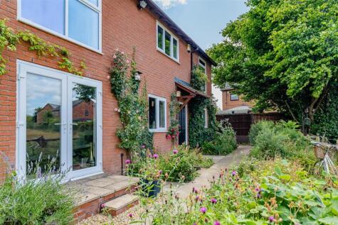 14 The Parklands, Cockshutt, Ellesmere, SY12 0LN