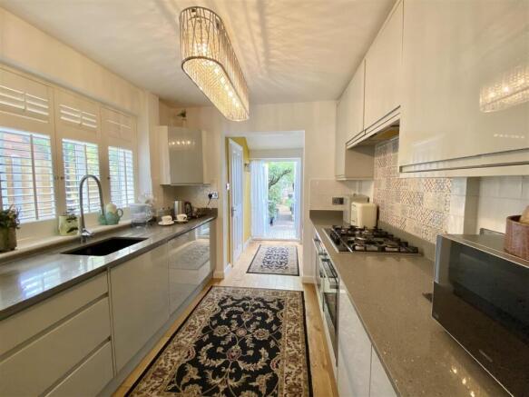 44 Belvidere Ave-15.jpg