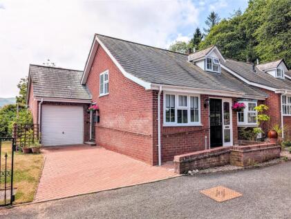 1 St Laurence Close, Church Street, Church Stretton, SY6 6DQ