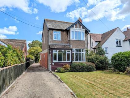 Ronalea, Station Road, Baschurch, Shrewsbury, SY4 2BB