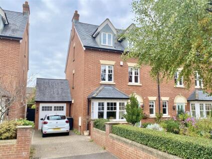 3 Chatsworth Gardens, Shrewsbury  SY3 7BG