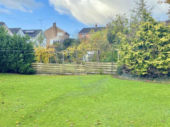 Photo 31-10-2025, 15 09 54.jpg