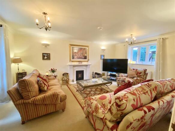 Underdale Ave-13.jpg