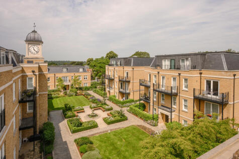 Chambers Park Hill, London, SW20