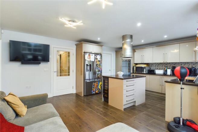 Kitchen/Breakfast
