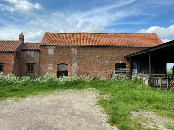 Barn with Plannin...