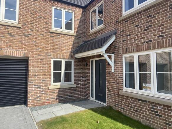 plot 7 third phot...