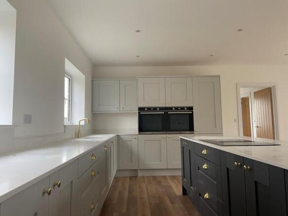 Kitchen 1