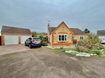 Swift Court, Spalding