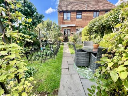 Sandringham Close, Whaplode