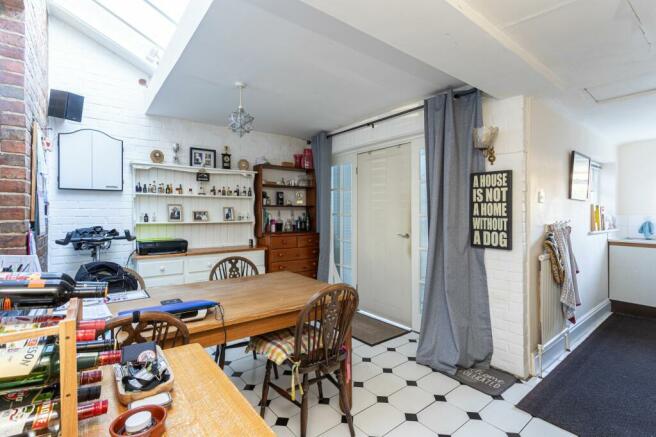 Kitchen/Dining Room