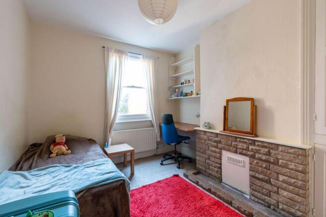 Photo 3