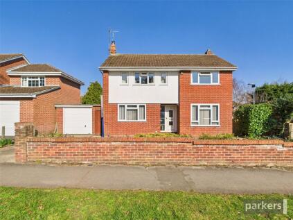 Campbell Road, Woodley, Reading, Berkshire, RG5