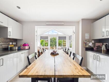 Elm Drive, Woodley, Reading, Berkshire, RG5