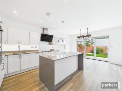 Rye Way, Finchwood Park, Wokingham, Berkshire, RG40