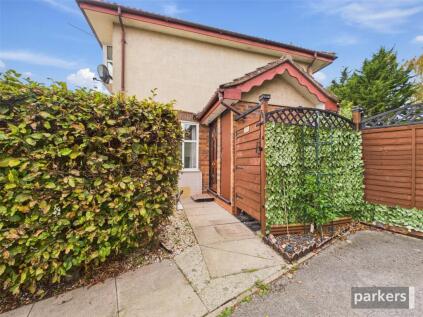 Lysander Close, Woodley, Reading, Berkshire, RG5