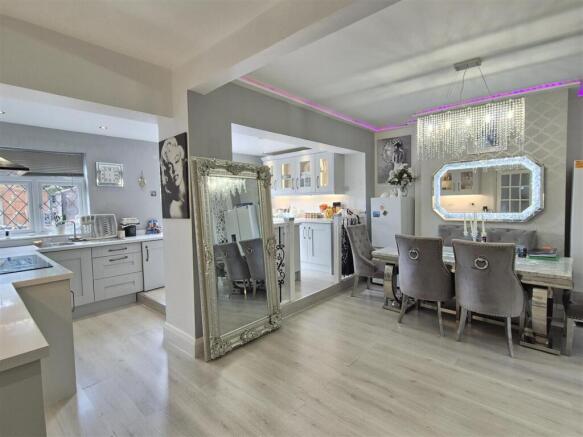 Open Plan Kitchen/Diner