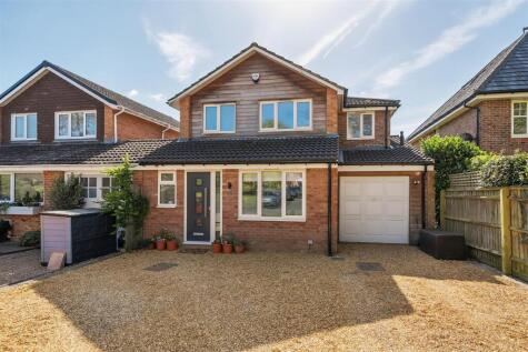 Fidlers Walk, Wargrave, Reading, Berkshire, RG10
