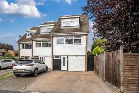 Headley Close, Woodley, Reading