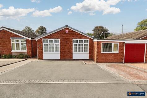Ferndale Close, Nuneaton, CV11 6AQ