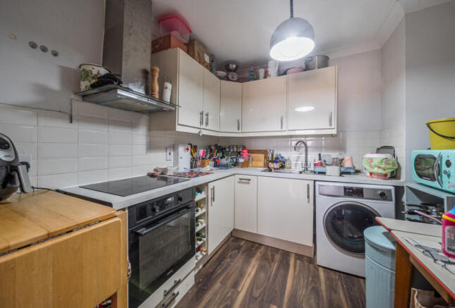 1371744-6-6900e8c...