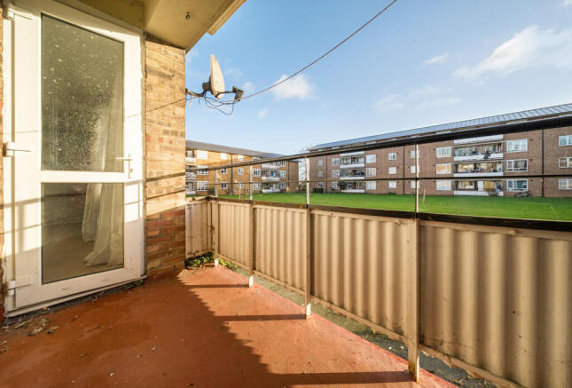 1388543-6-69394f4...