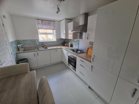 Kitchen-Breakfast Room