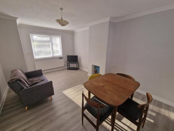 Sitting/Dining Room