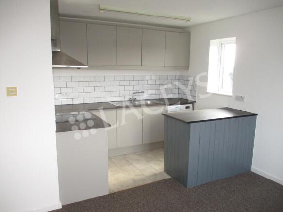 Kitchen area (view 2)